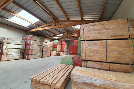 Stock de plusieurs essences de bois